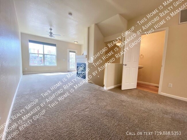 Building Photo - 837 S Weber St