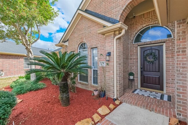 Building Photo - 10010 Forest Spring Ln