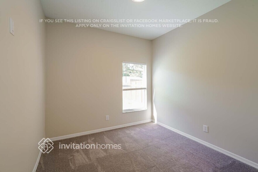 Building Photo - 810 Coade Stone Dr