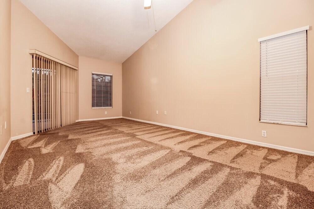 Building Photo - 9142 Buena Mesa Dr