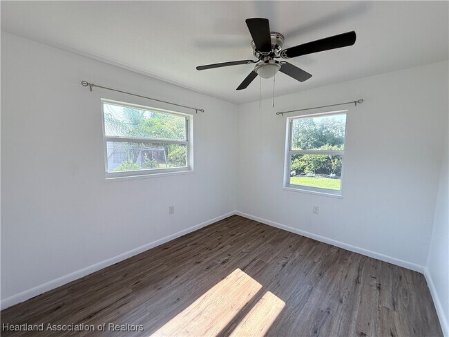Building Photo - 12612 US-98