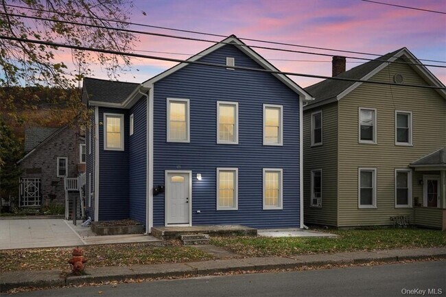 Building Photo - 175 W Main St