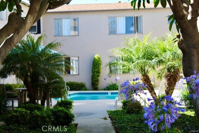 Building Photo - 121 Paseo De La Concha