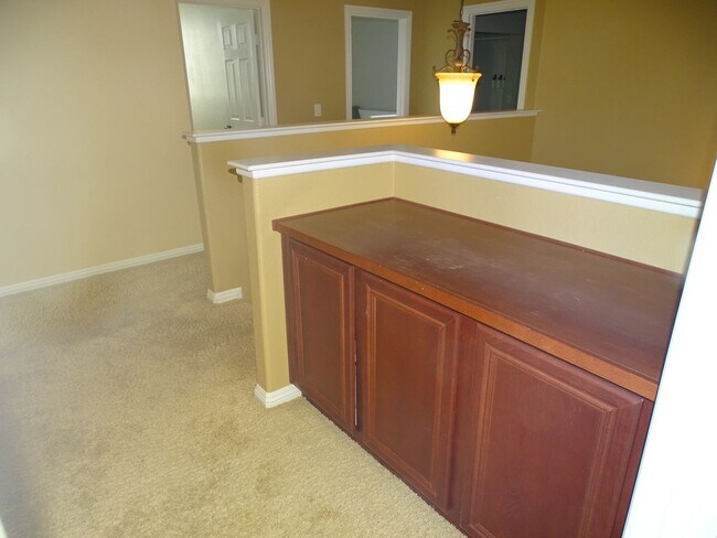 Building Photo - West Summerlin 5 Bedroom, Bed & Full Bath 1st Floor, Beauty