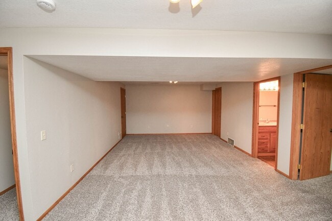 Building Photo - 5101 W Cushman St