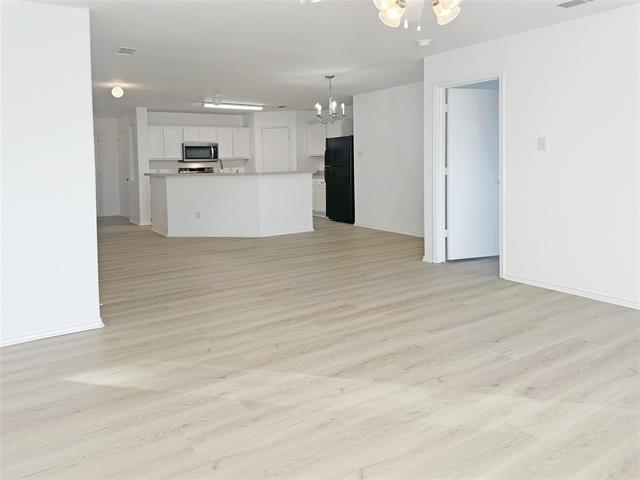 Building Photo - 7537 Lazy Spur Blvd