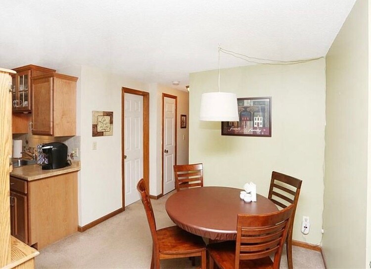 Building Photo - 4615 Chestnut Ridge Rd
