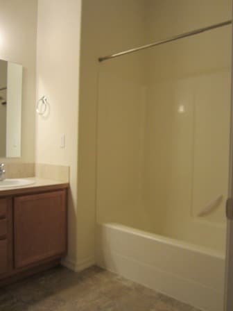 Building Photo - 5007 Spirea Dr