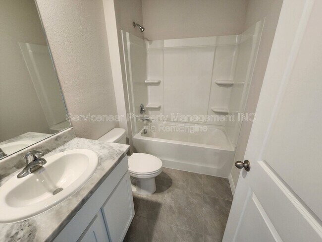 Building Photo - 18002 Canopy Pl