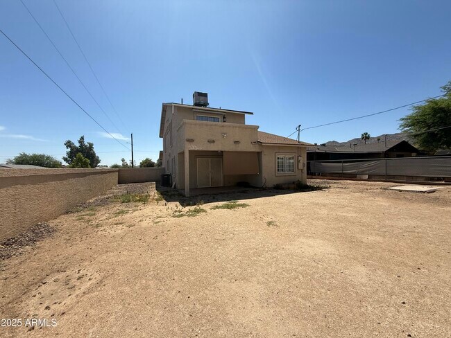 Building Photo - 8602 S 7th Pl