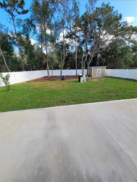 Building Photo - 13 Malauka Radial Cir