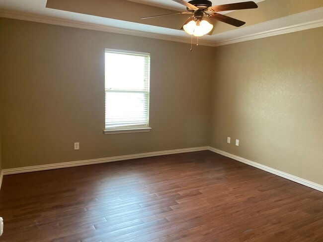 Building Photo - Charming 3-Bedroom Home Just Minutes from ...