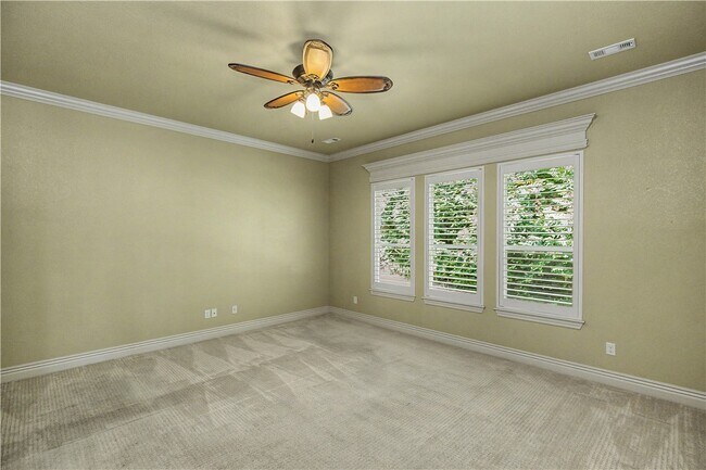 Building Photo - 6600 Willowridge Ln