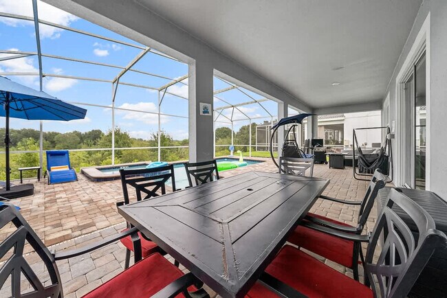 Building Photo - 1605 Maidstone Ct
