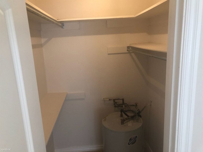 Building Photo - 2 br, 2 bath Condo - 6824 Lyrewood Lane #132