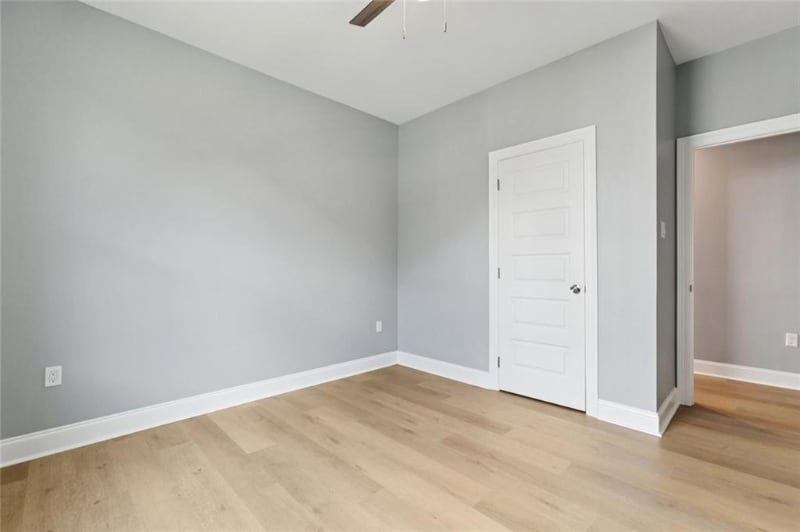 Building Photo - 1222 St Denis St