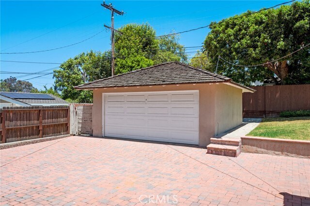 Building Photo - 3409 Palos Verdes Dr N