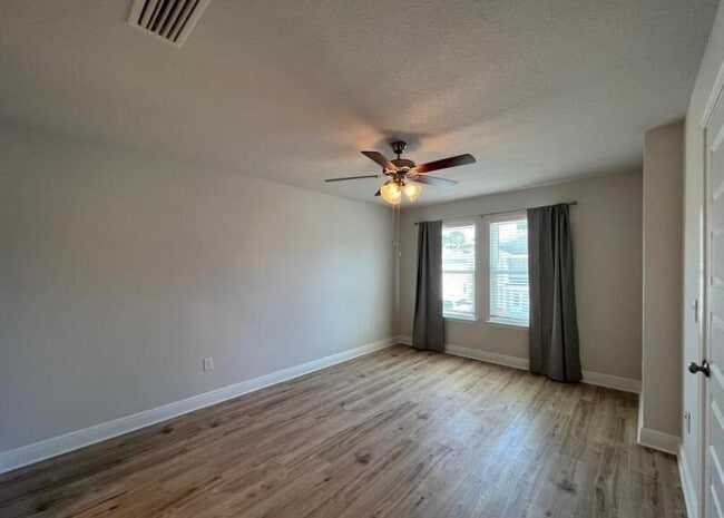 Building Photo - 44 Sandhill Pines Dr