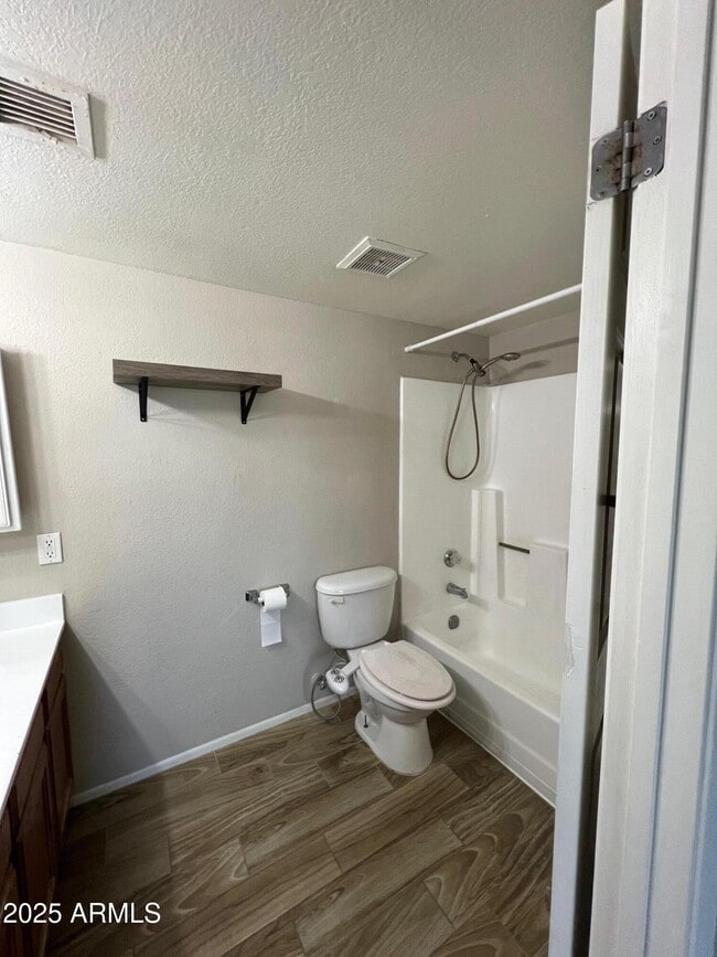 Building Photo - 5819 N 59th Dr