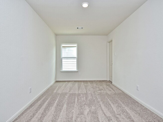 Building Photo - 1794 SF Home in Stonebridge Crossing - 4 B...