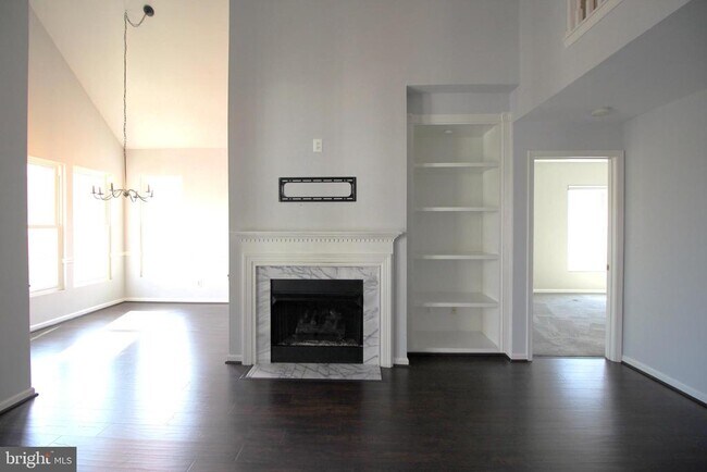 Building Photo - 46598 Drysdale Terrace