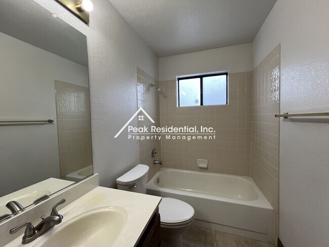 Building Photo - 5205 Efthemia Way