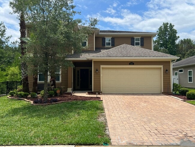 Building Photo - Spacious 5-Bedroom Home with Lawn Care Included!