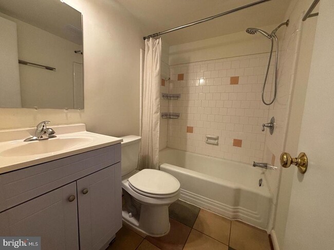 Building Photo - 7734 Donnybrook Ct