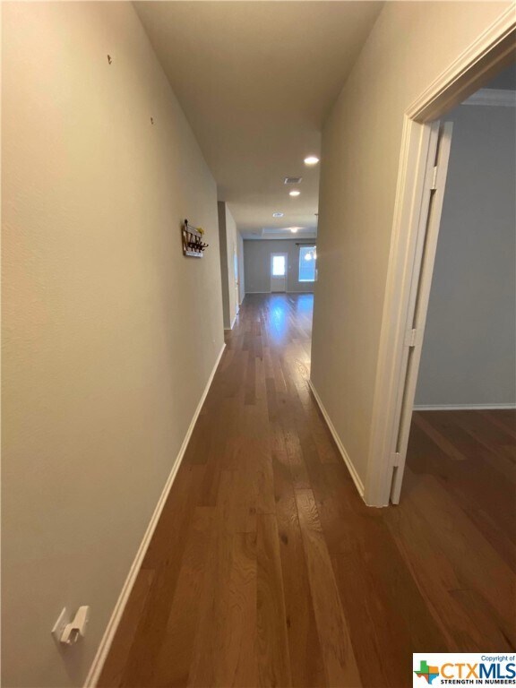 Building Photo - 180 Martha Dr