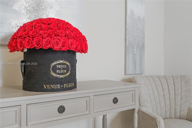 Building Photo - 2889 SW 33rd Ave