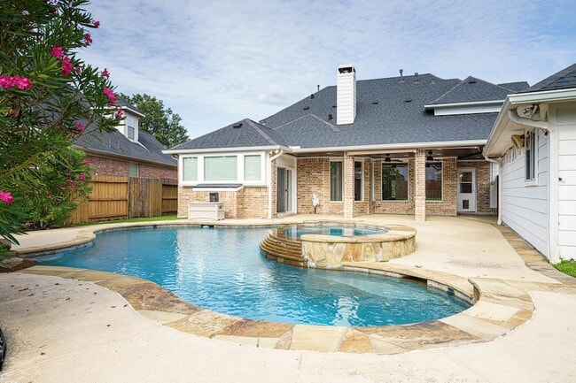 Building Photo - 6331 Collina Springs Ct