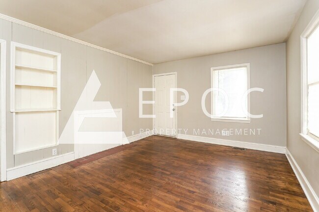 Building Photo - 3307 Amos Dr