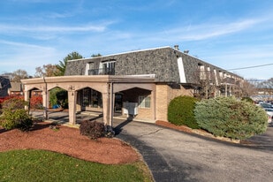 Building Photo - Harborview Apartment Community