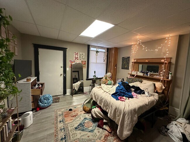 Building Photo - NT 224 Bosley NT