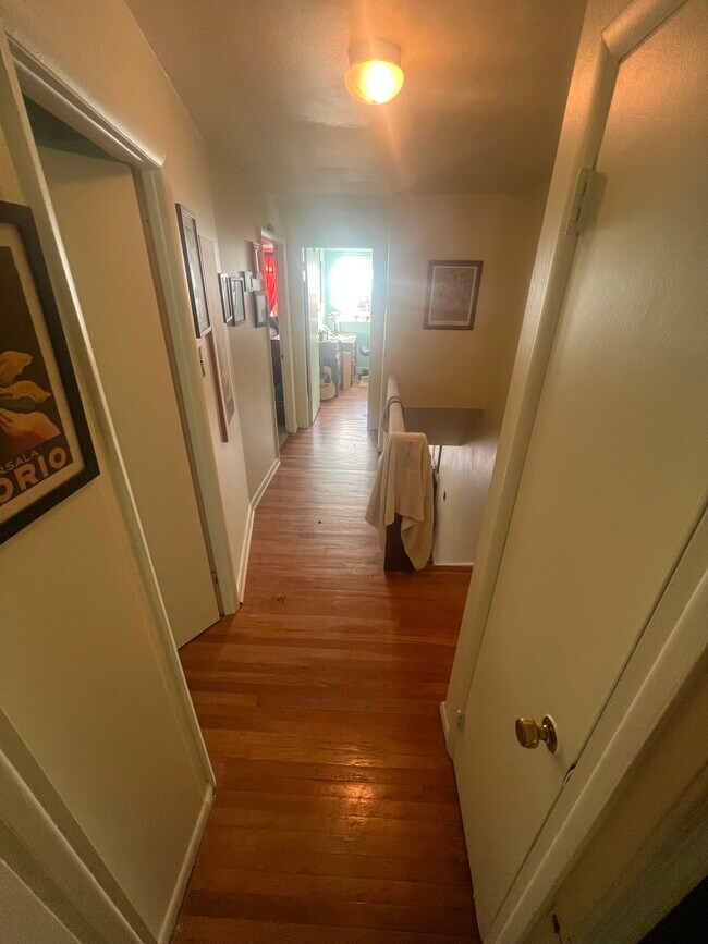 2nd Floor Hallway - 5412 Hermit Ter