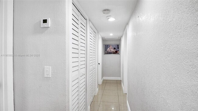 Building Photo - 801 NW 172nd Terrace