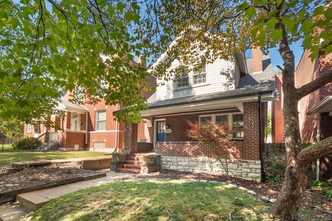 Building Photo - Home on the Range