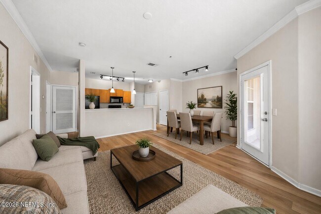 Building Photo - 8290 Park Way