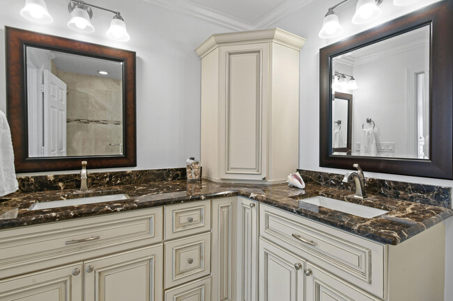 Building Photo - 1113 Ocean Dunes Cir