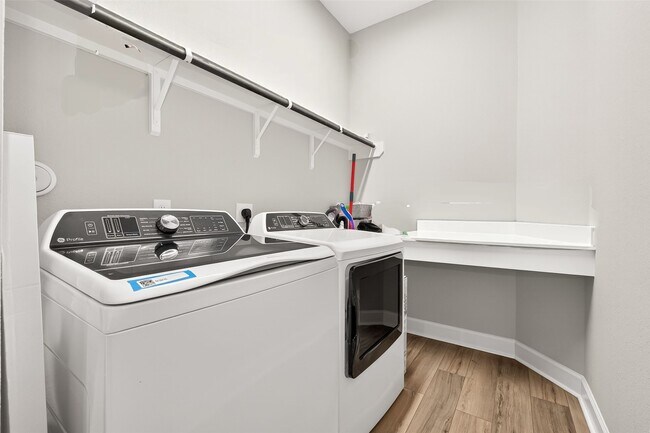 Building Photo - 11226 Common Hackberry St