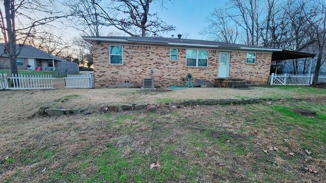 Building Photo - 15179 County Rd 195