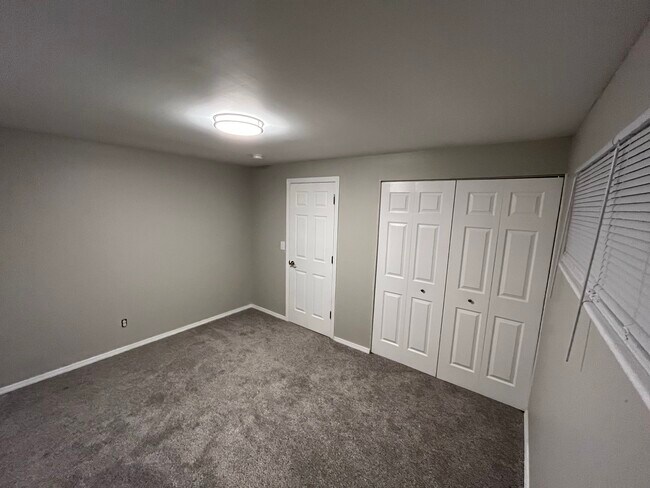 Building Photo - 5645 Botkins Rd