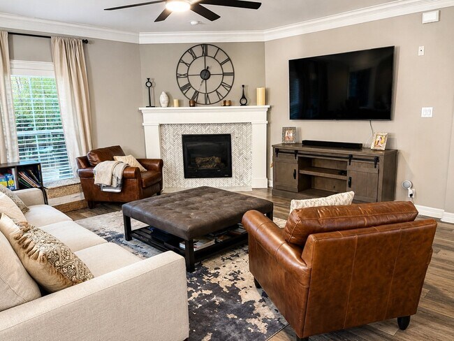 Building Photo - 23711 Cibolo Cove