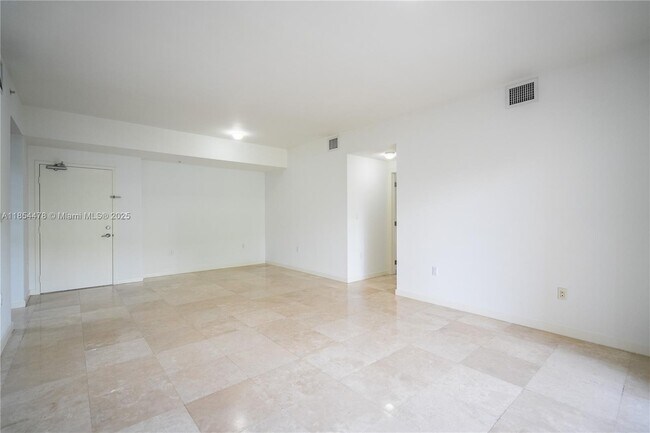 Building Photo - 300 Majorca Ave