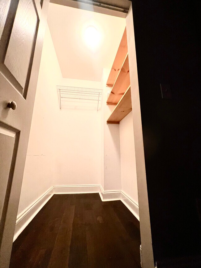 Walk-in closet in master bedroom-2nd floor - 1926 Fleet St