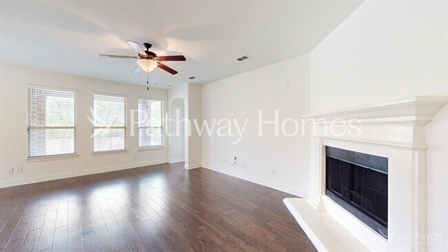 Building Photo - 209 Bentley Dr