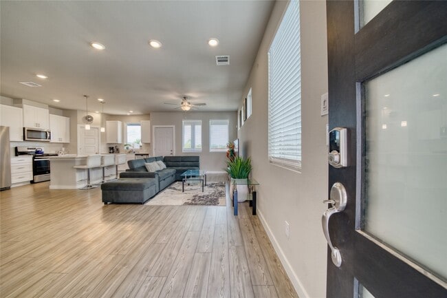 Building Photo - 3830 Singing Coast Path