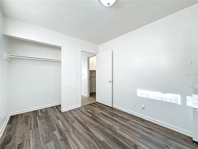 Building Photo - 4509 Ken Knight Dr N