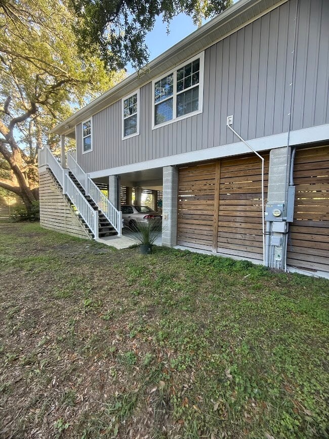 Building Photo - 406 Caverly Ln