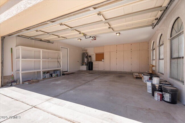 Building Photo - 5313 E Laurel Ln